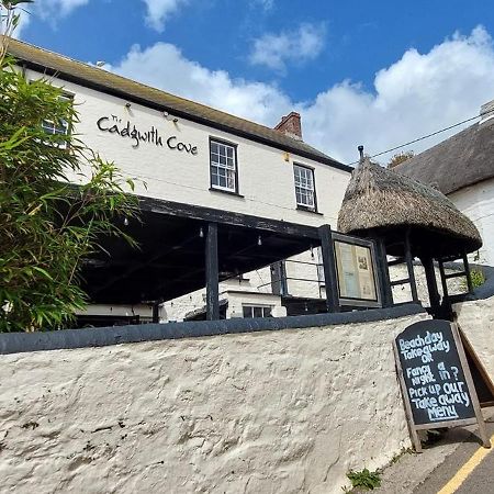 Cadgwith Cove Inn Екстериор снимка