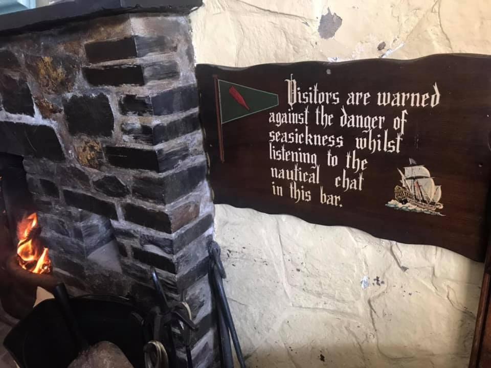 Cadgwith Cove Inn Екстериор снимка