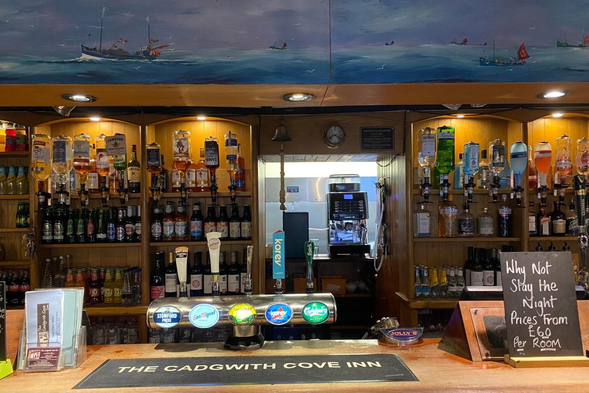 Cadgwith Cove Inn Екстериор снимка