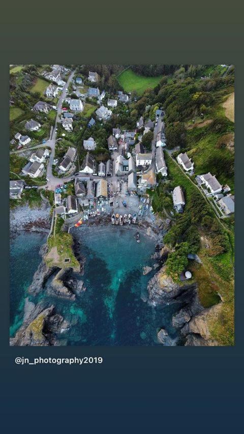 Cadgwith Cove Inn Екстериор снимка
