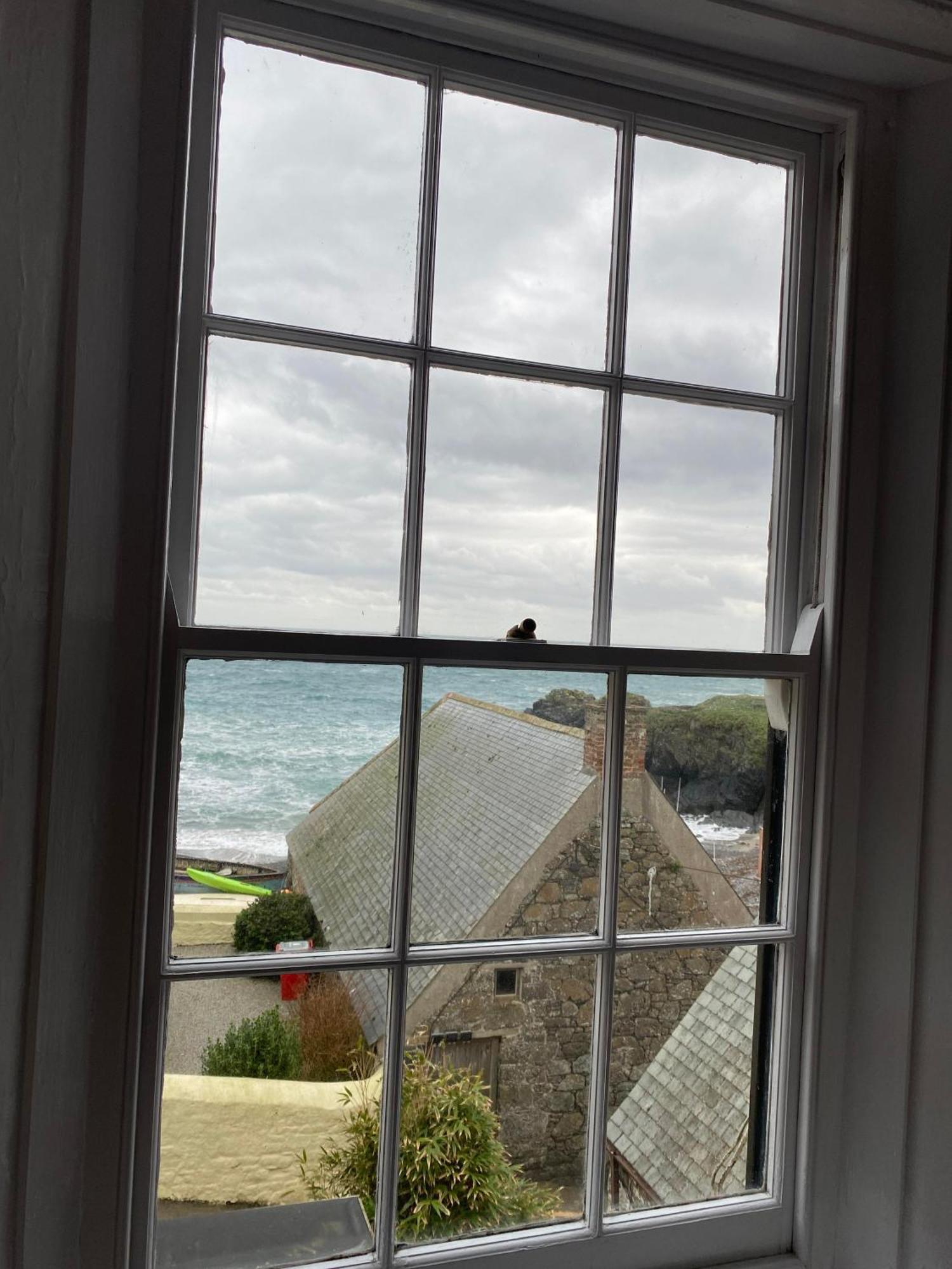 Cadgwith Cove Inn Екстериор снимка