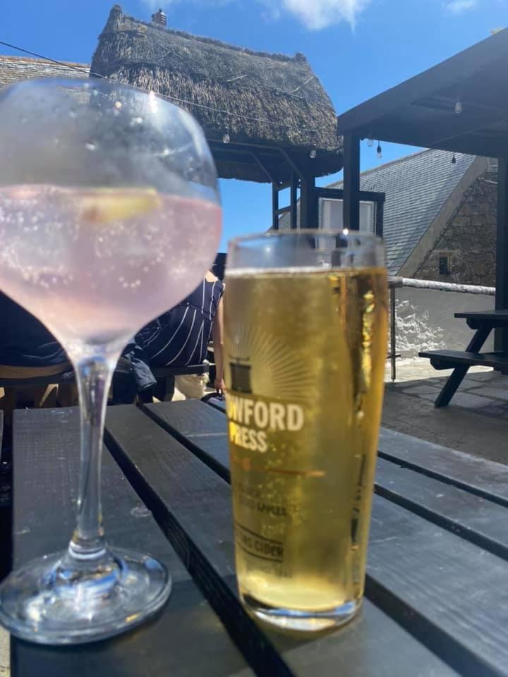 Cadgwith Cove Inn Екстериор снимка
