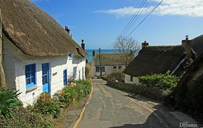 Cadgwith Cove Inn Екстериор снимка